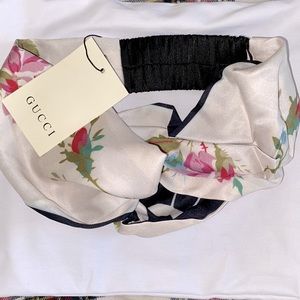 🌺Gucci Floral Turban Headband.🌸